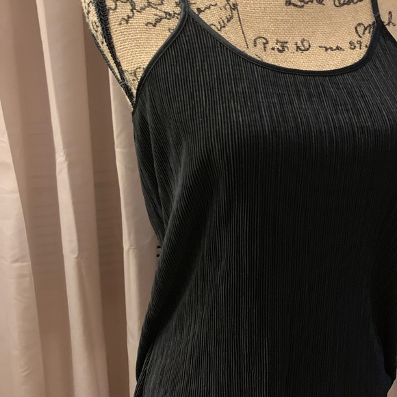 NWT black blouse in Size Small - Picture 2 of 3